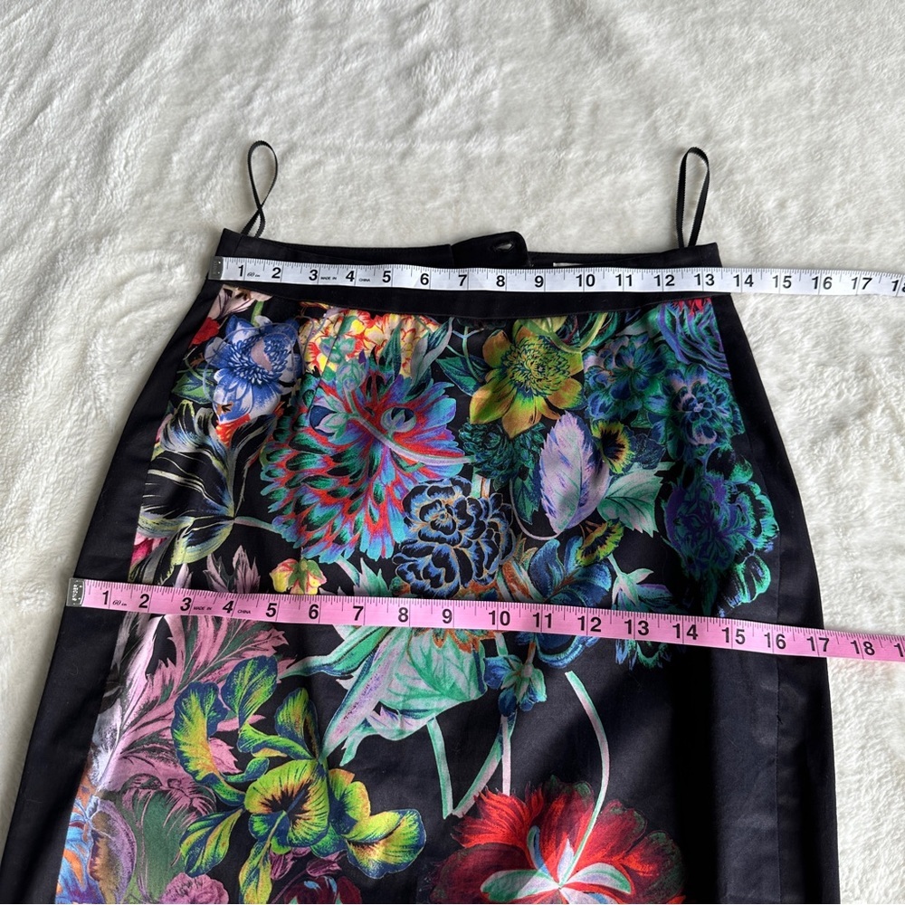 Leifsdottir Anthropologie Black Floral Pencil Knee Length Skirt XS (2) - Picture 5 of 10